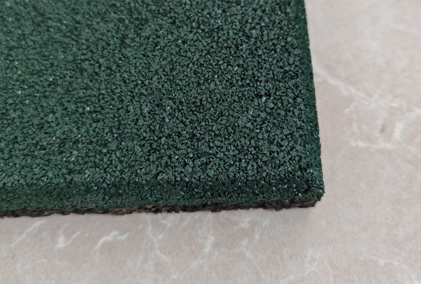 上细下粗橡胶垫